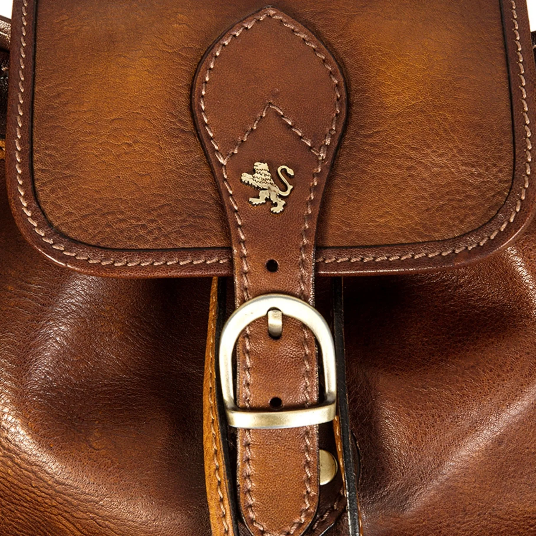 caporalino__zaino_in_pell_3.webp GUIDOMAGGI Pratesi Bags>Caporalino - Zaino in pelle pratesi