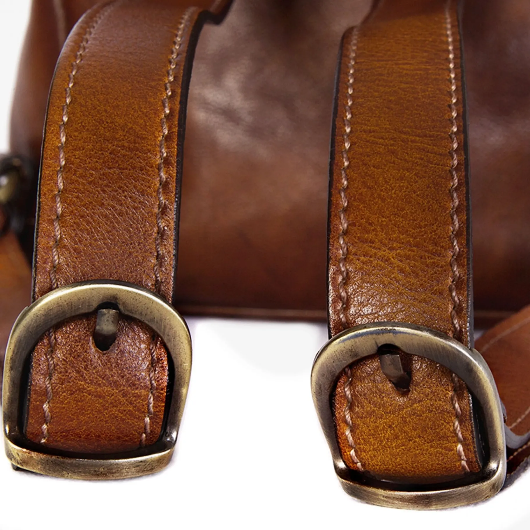 caporalino__zaino_in_pell_8.webp GUIDOMAGGI Pratesi Bags>Caporalino - Zaino in pelle pratesi